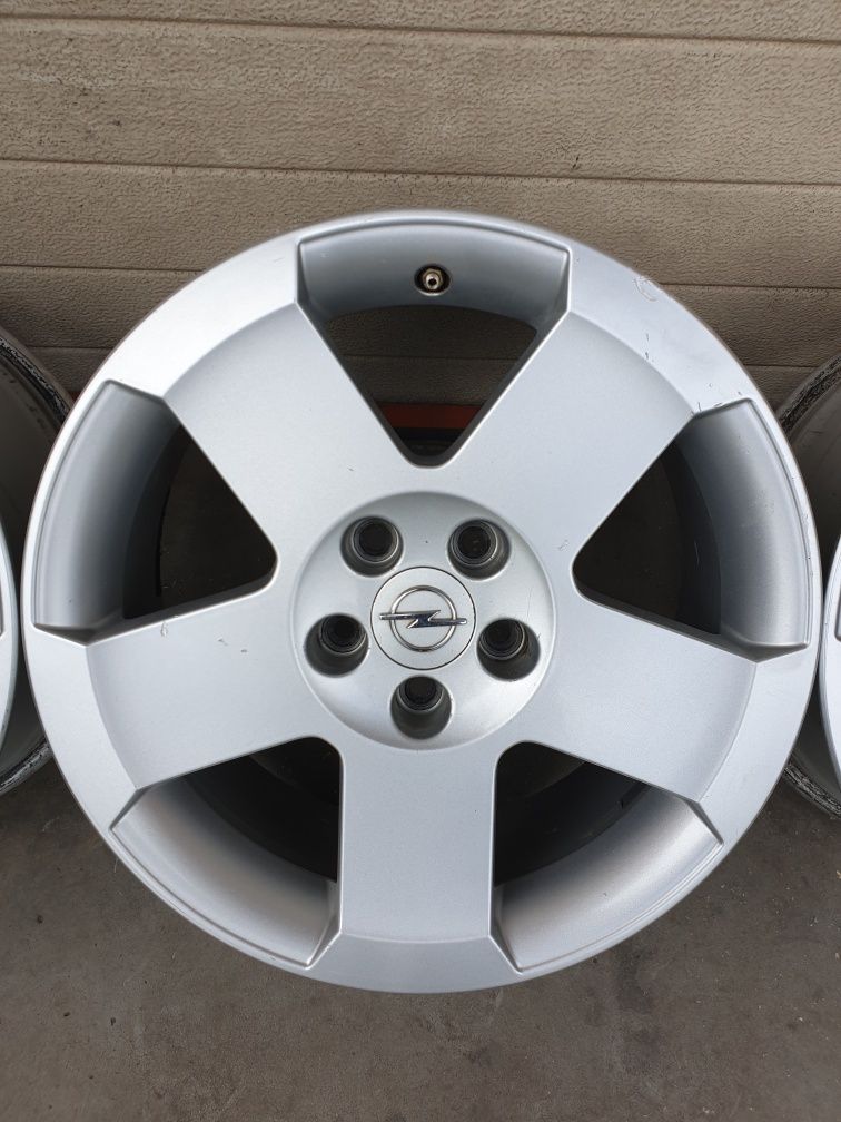 Оригинални джанти за ОПЕЛ OPEL R17 5x110 ET39 7.5J