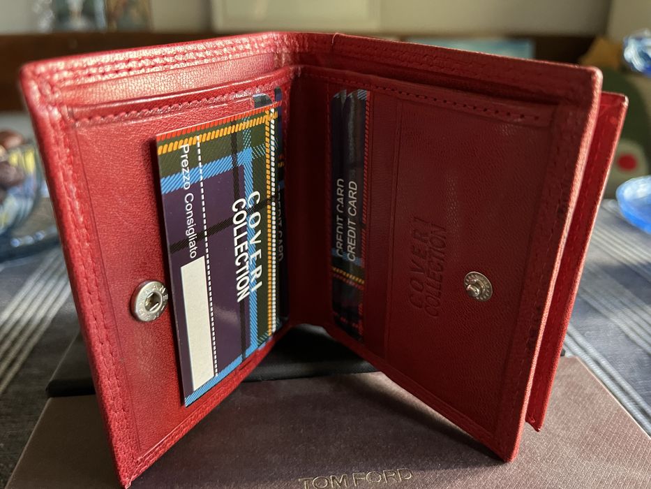 Продавам кожени портфейли