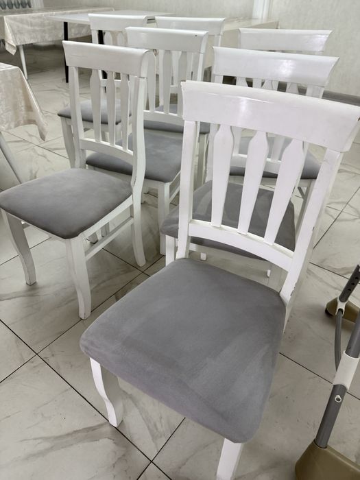 Стол стулья штучно