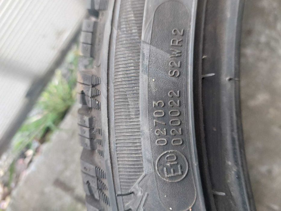 anvelopa 235 40 R18  TAURUS  cauciuc iarna