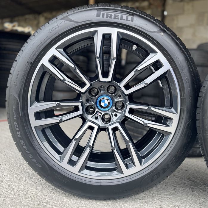 Jante Bmw Seria5 i5 G60 R19 Originale 935M Pirelli 99% 2024 De vara