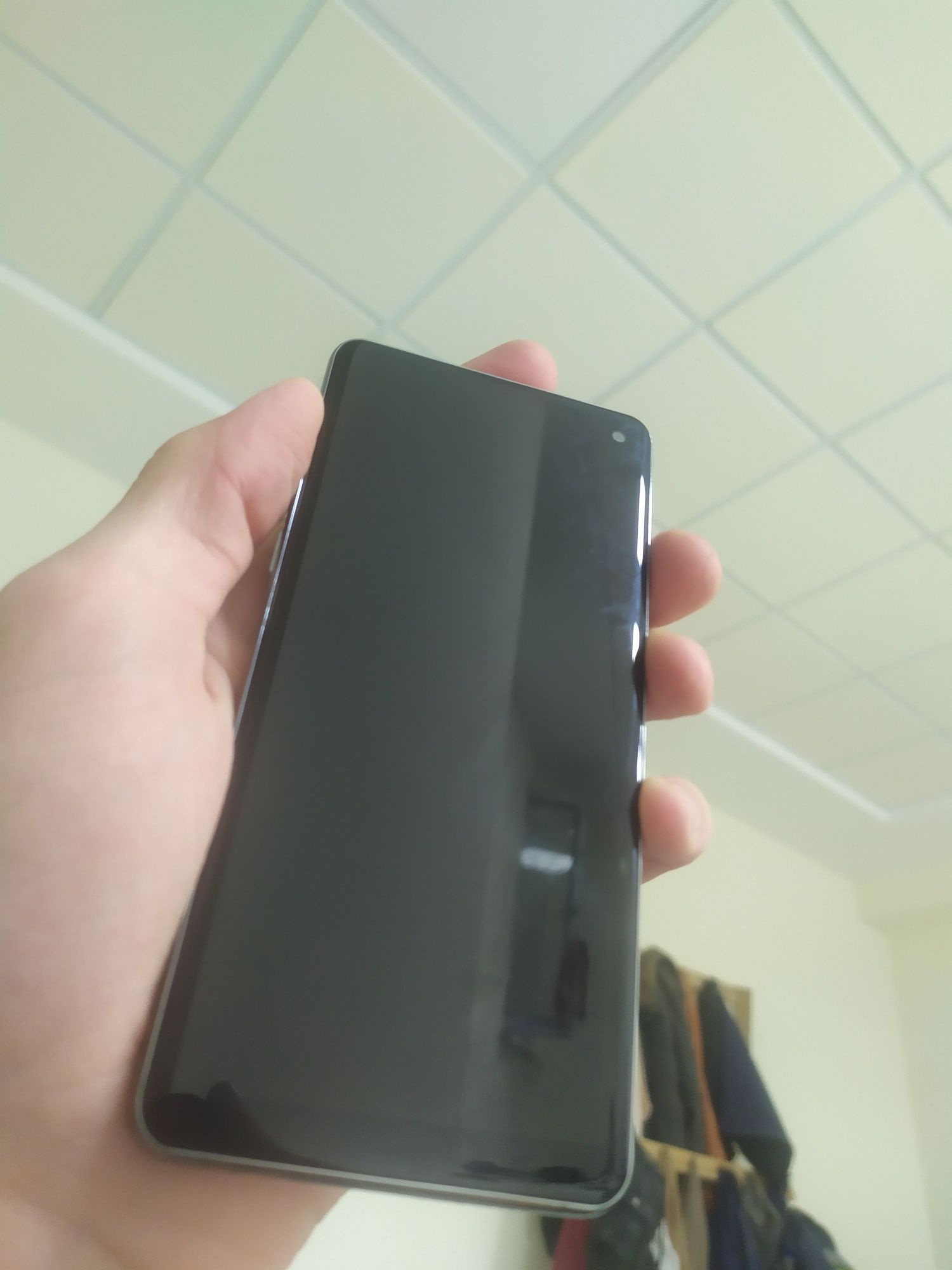 Srochna Samsung S10 sotiladi