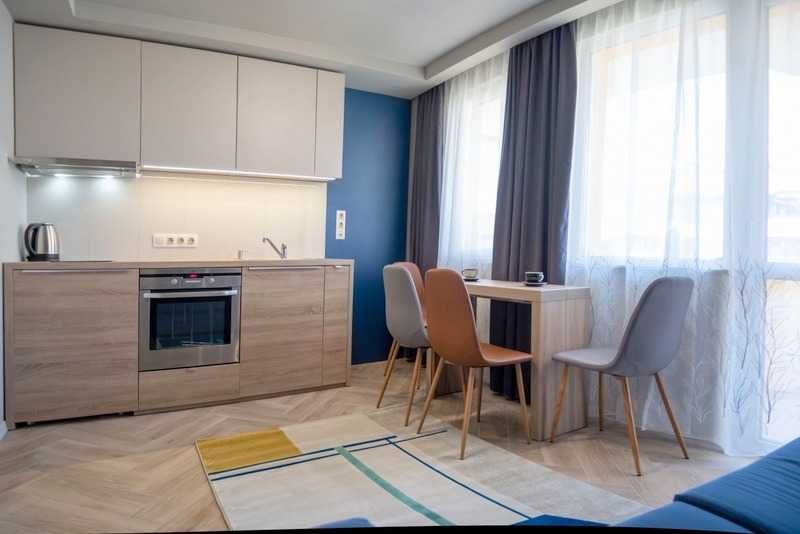 Дава се под наем Двустаен апартамент в Бургас, Лазур - 60 кв.м за 425 € - Снимка #2