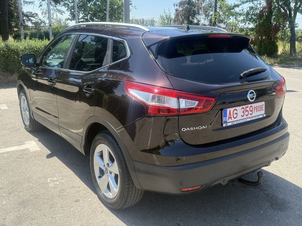 Nissan Qashqai / 2014 / Panorama / Piele / Climatronic / Km reali
