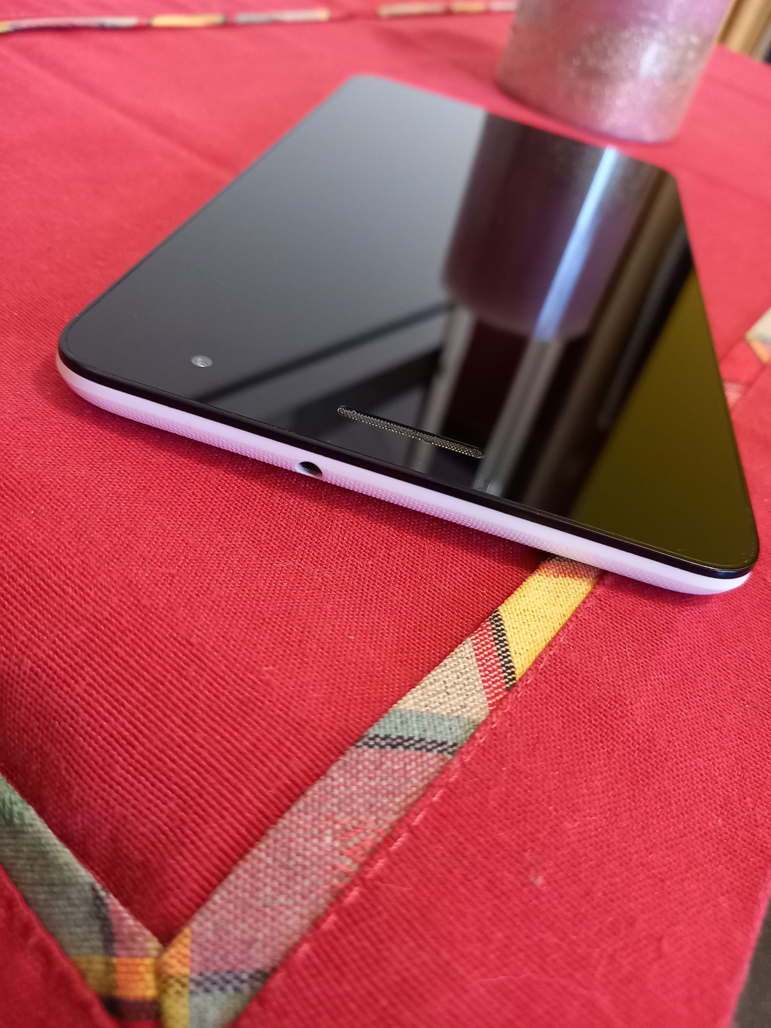 Таблет Media Pad