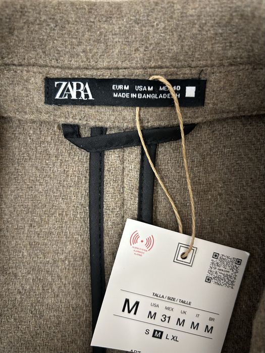 Palton Zara, nou cu eticheta