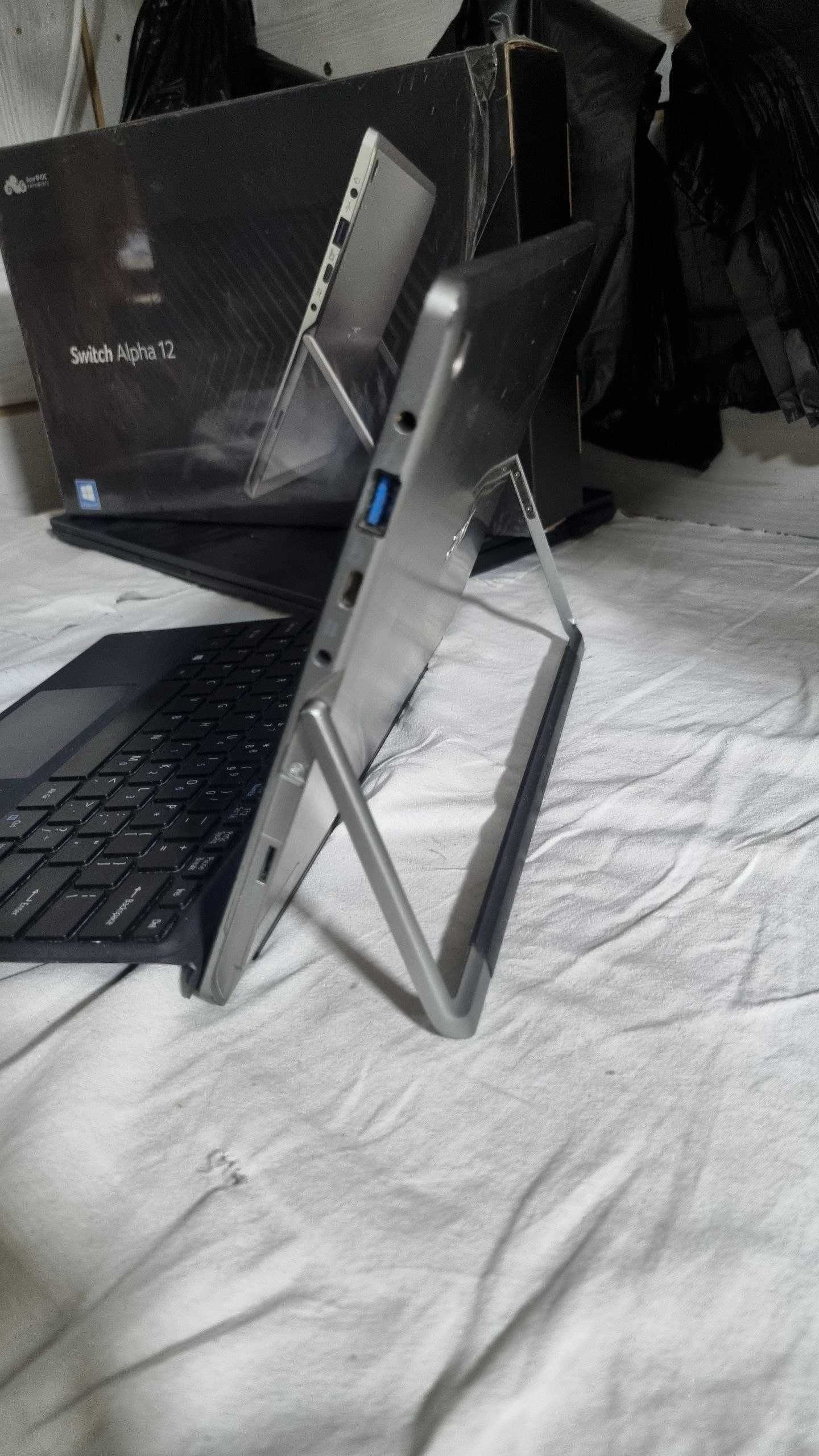 Acer Switch Alpha 12 офисный ноутбук и планшет 4/512GB 2K