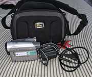Camera video cu caseta miniDV Sony DCR- HC27E