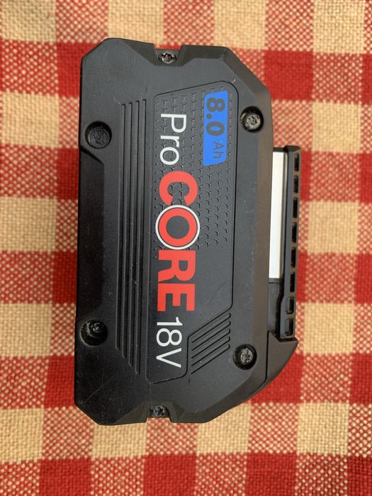 Bosch GCM 18V-216/2022г/безчеткова пендула /+ стойки