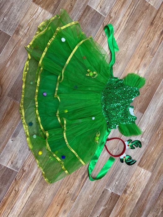 Продам новогодний костюм