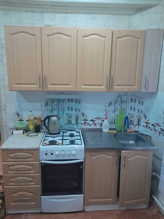 Продам 1 комн. кв., в частном доме, барачного типа