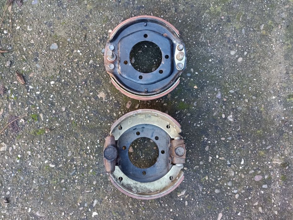 Части товарни камиони ЗИЛ, ГАЗ, Жук, Ниса