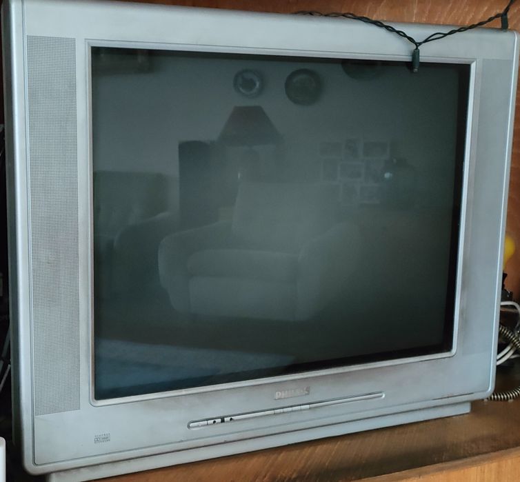 Подарявам Телевизор CRT Philips 29"