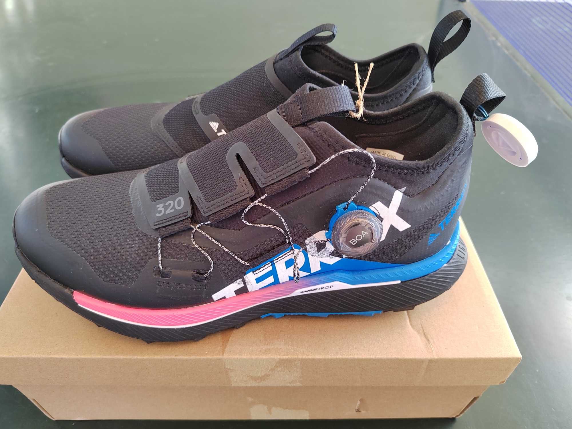 Кросовки Men's adidas Terrex Agravic Pro Trail Running Shoes BOA Black