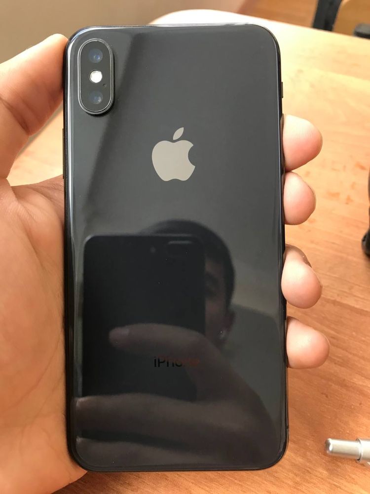 iPhone X 64 gb karobka