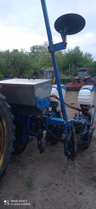 Semănătoare cu fertilizare Nardi