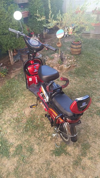 Електрически скутер