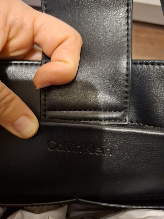 Дамска чанта Calvin Klein