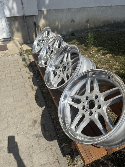 Style 37 M parallel