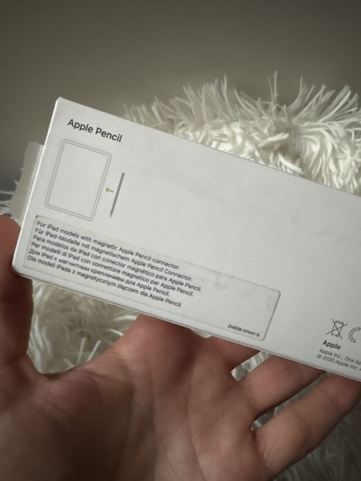 Vand Apple Pencil 2 - generatia a doua original in cutie
