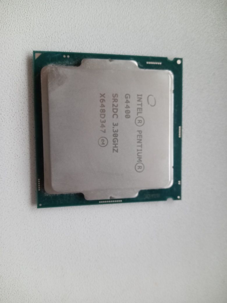 Процессор Intel pentium g4400