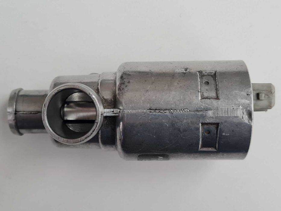Стъпков мотор за Audi 80 B4 ABK VW Passat B3 2E Opel Alfa Romeo Volvo