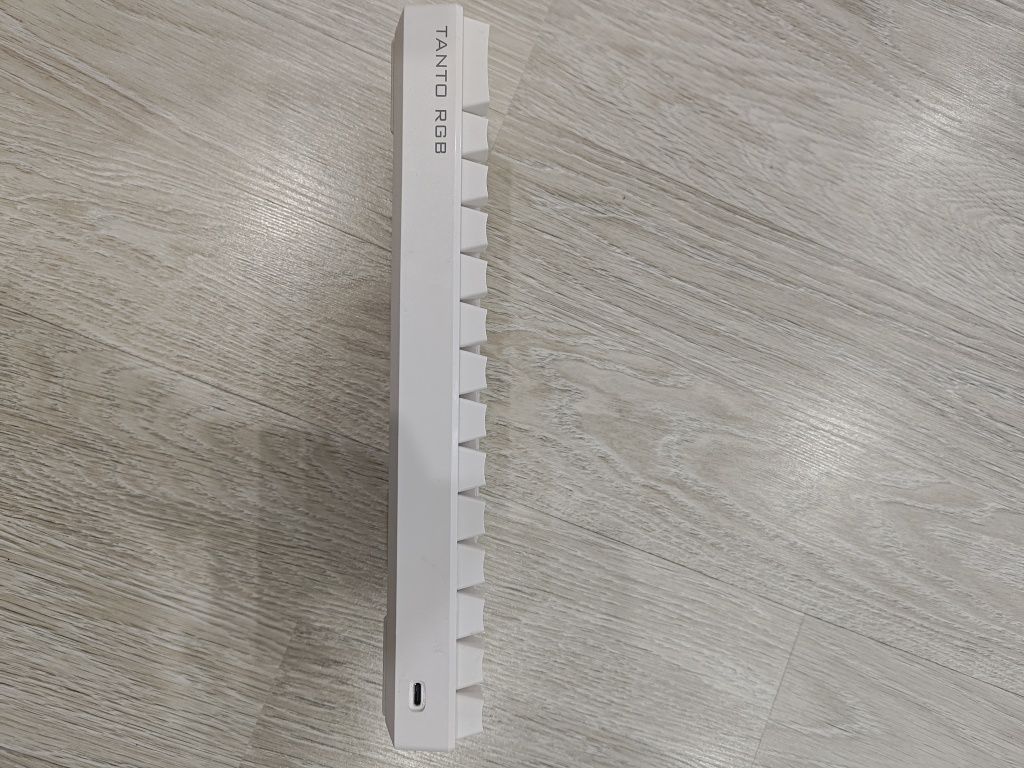 продам dexp tanto rgb клавиатура