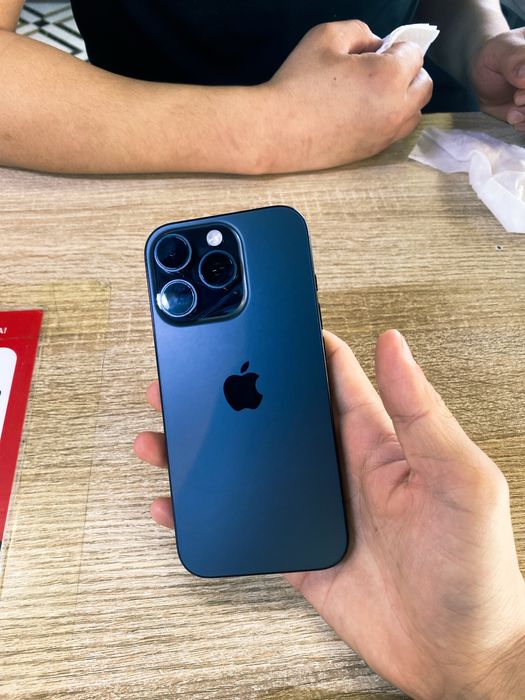 Продам IPHONE 16 pro