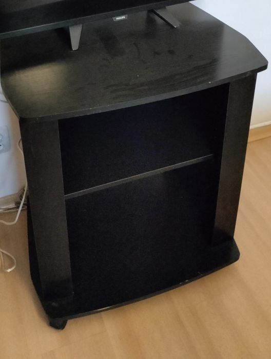 Comode TV cu 3 compartimente cu usi sau simpla deschisa 200x42x35cm