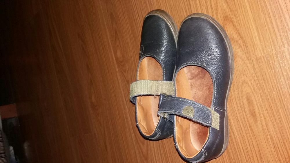 Pantofi fetite din piele