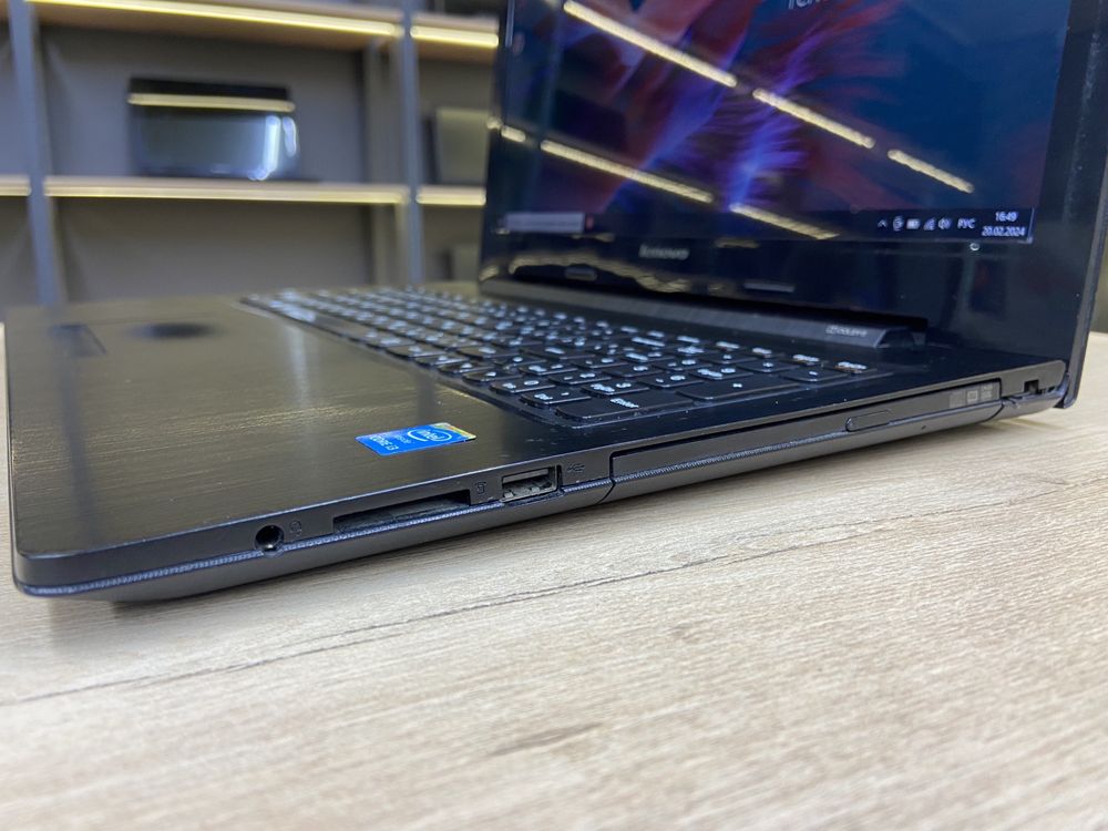 Lenovo G50-70 - 15.6 HD/Core i3-4020U/SSD 128GB/HD Graphics