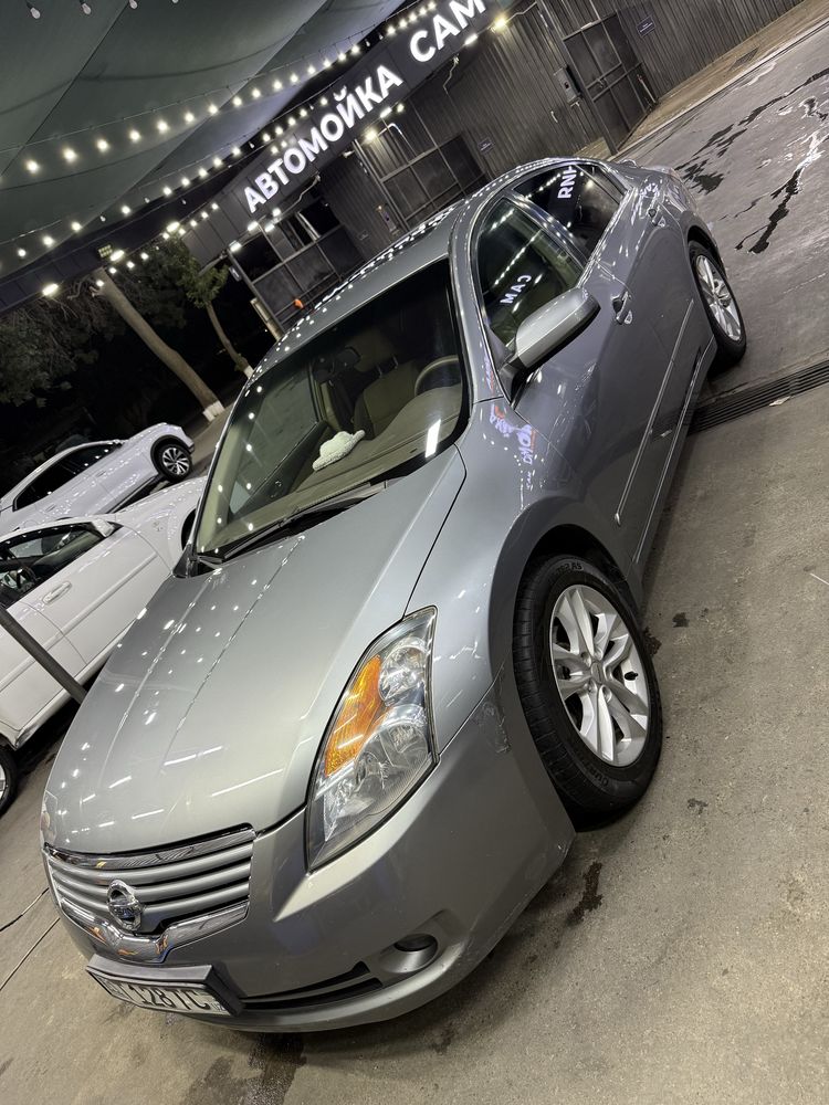 Nissan Altima 2.5 Amerikanka pul zaril