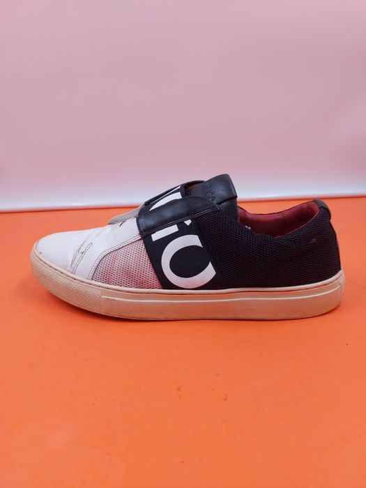 Hugo Boss номер 43 Оригинални мъжки кецове