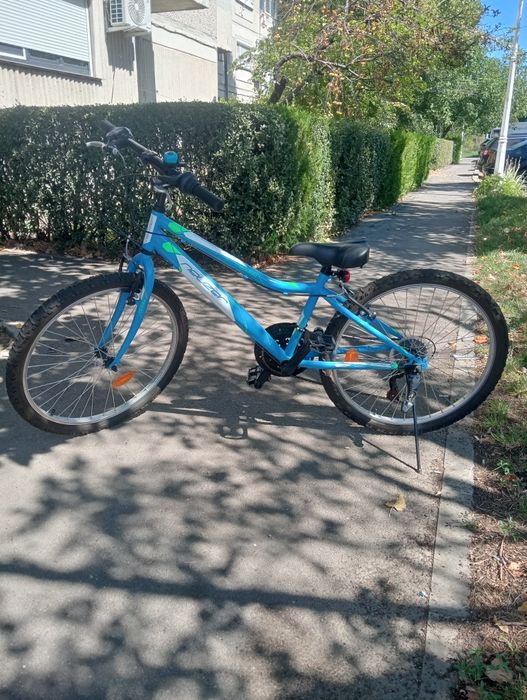 Bicicletă nouă roți pe 24