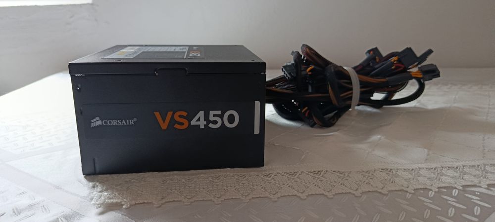 Sursa corsair 450w