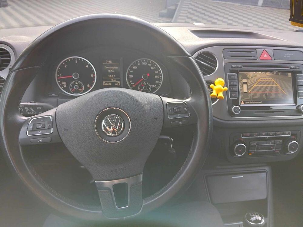Vând VW Tiguan 2011