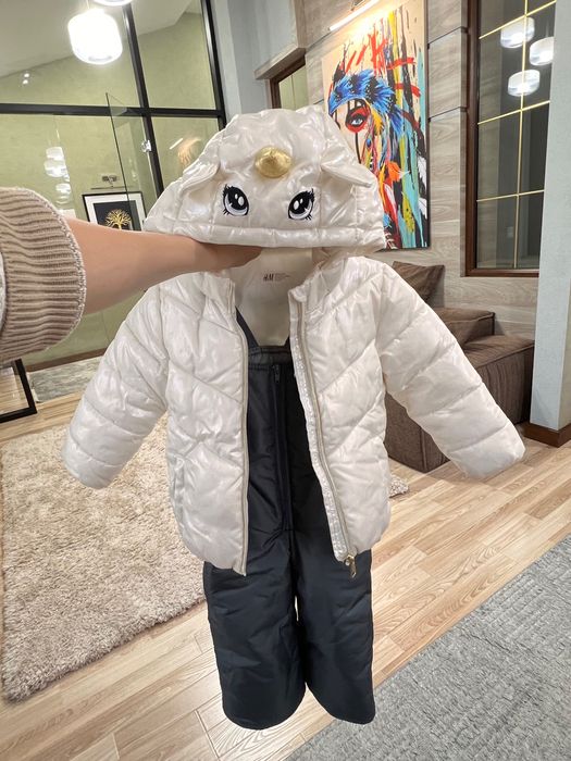 Для девочки HM 92-98, на 2-3 года куртка,штаны,ботинки 24 размер