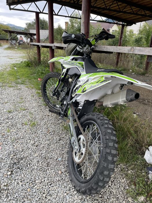 Hurricane Cross 250