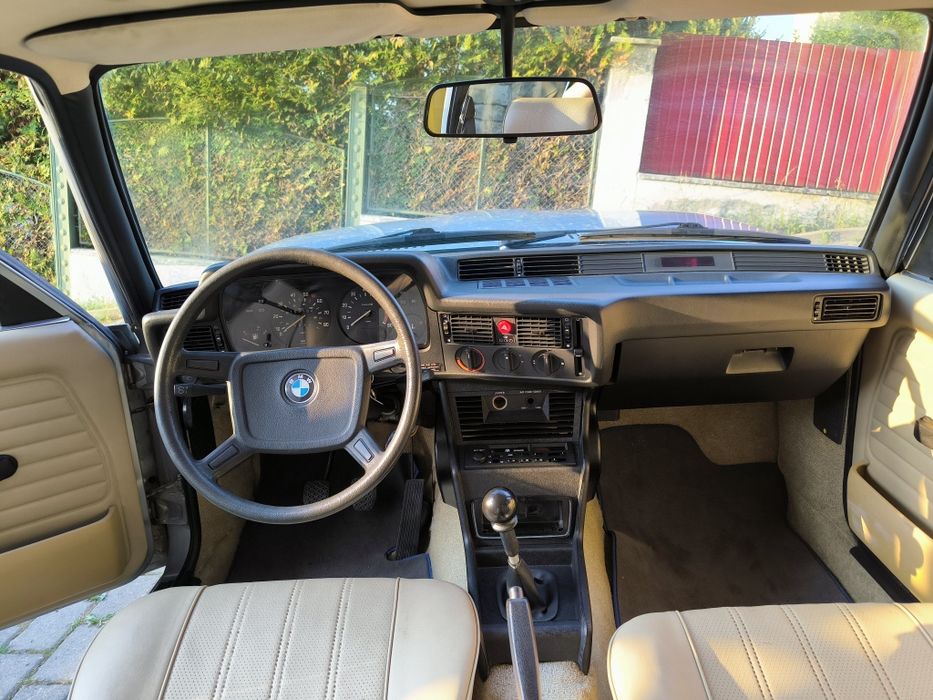 De vânzare BMW 320i, E21