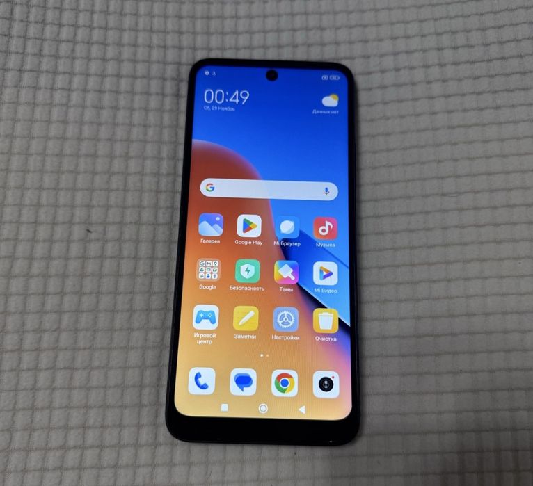 Продам телефон Redmi 12 8/128 состояние отличное