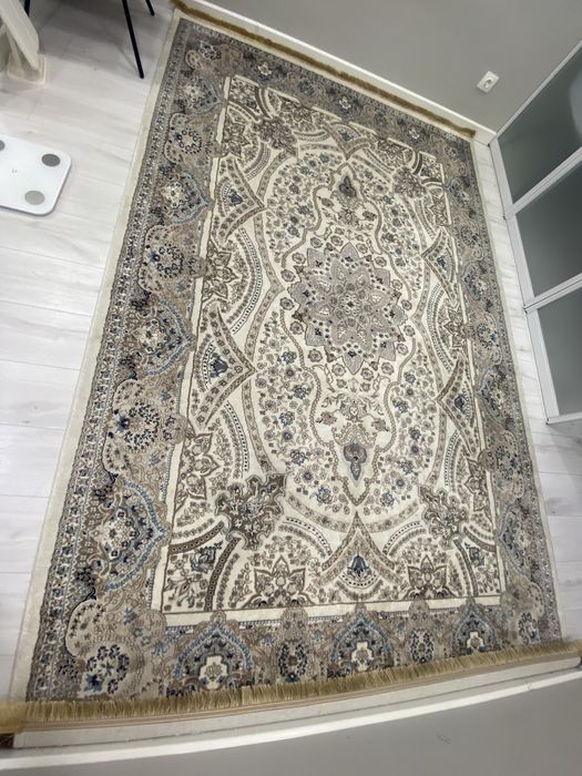 Продам ковер Турецкий 2х3