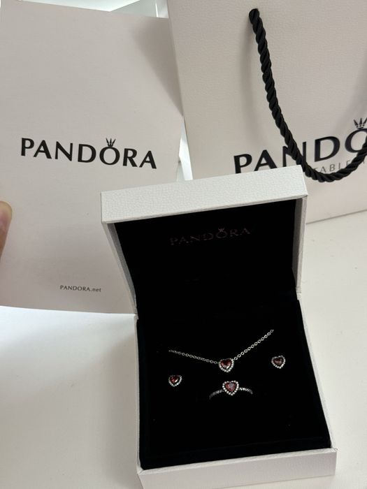 Pandora серебно новый