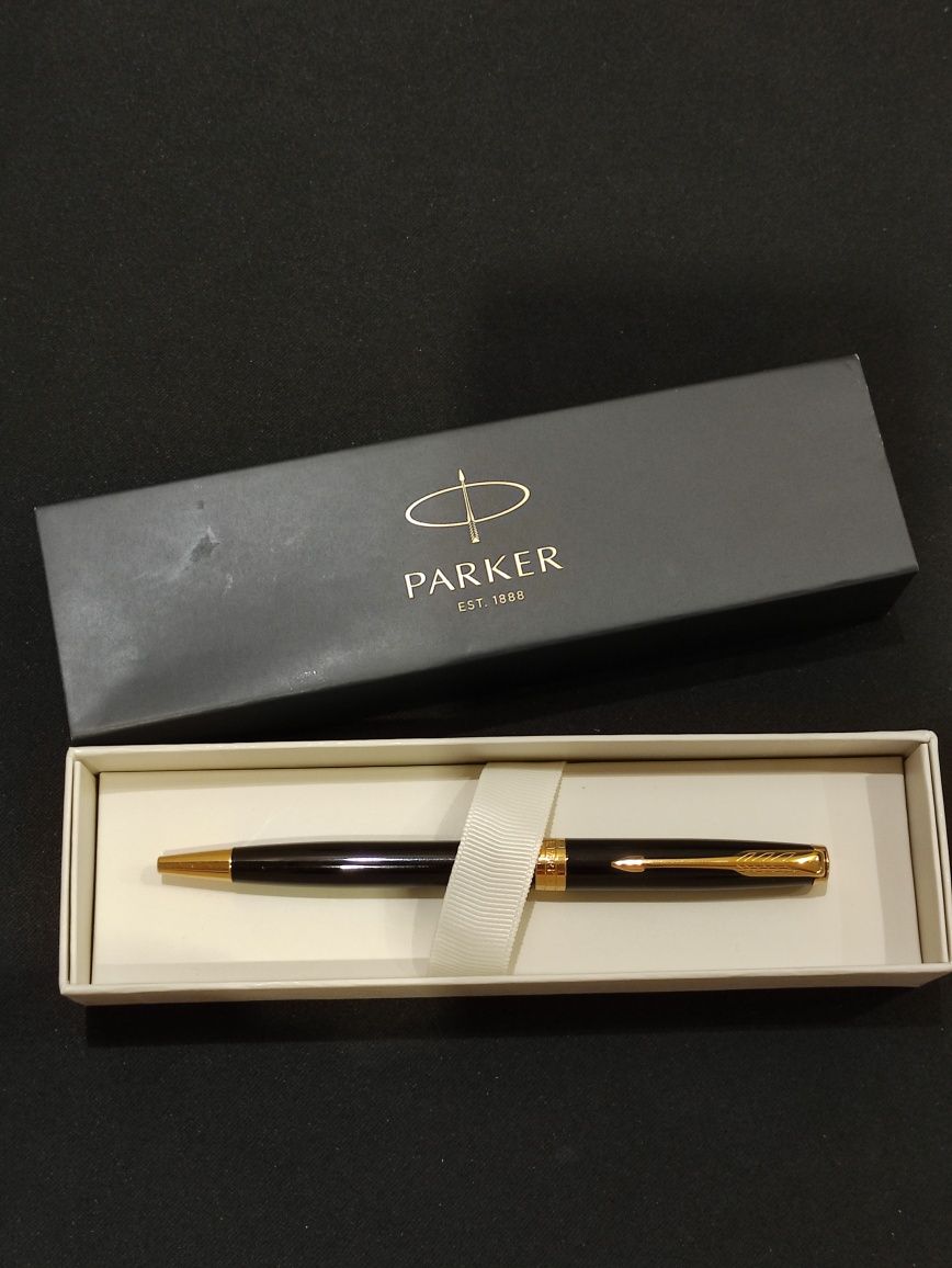 Шариковая ручка Parker Sonet