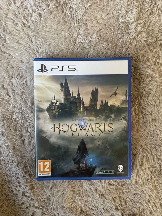 Gran Turismo 7 & Hogwarts legacy