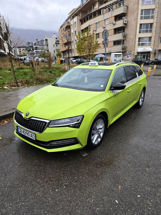 ТАКСИ  Skoda Superb Plug-in hybrid