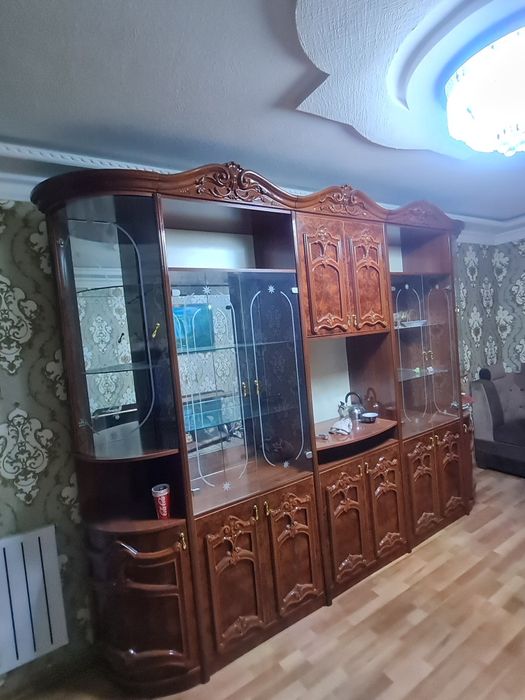 Stenka shfaner katta qirilgan chizilgan joyi yuq