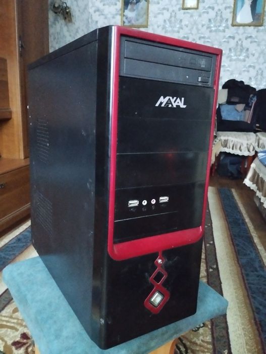 Системник в хорошем состоянии для бухгатерии