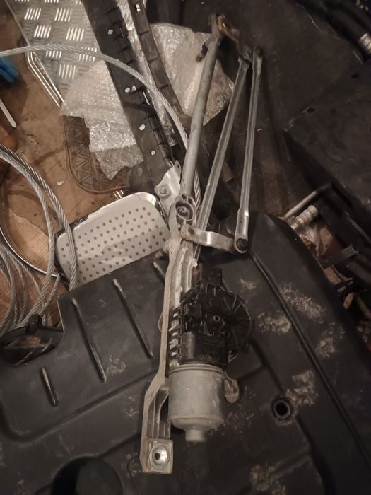 Ansamblul ștergătoare Ford focus 2