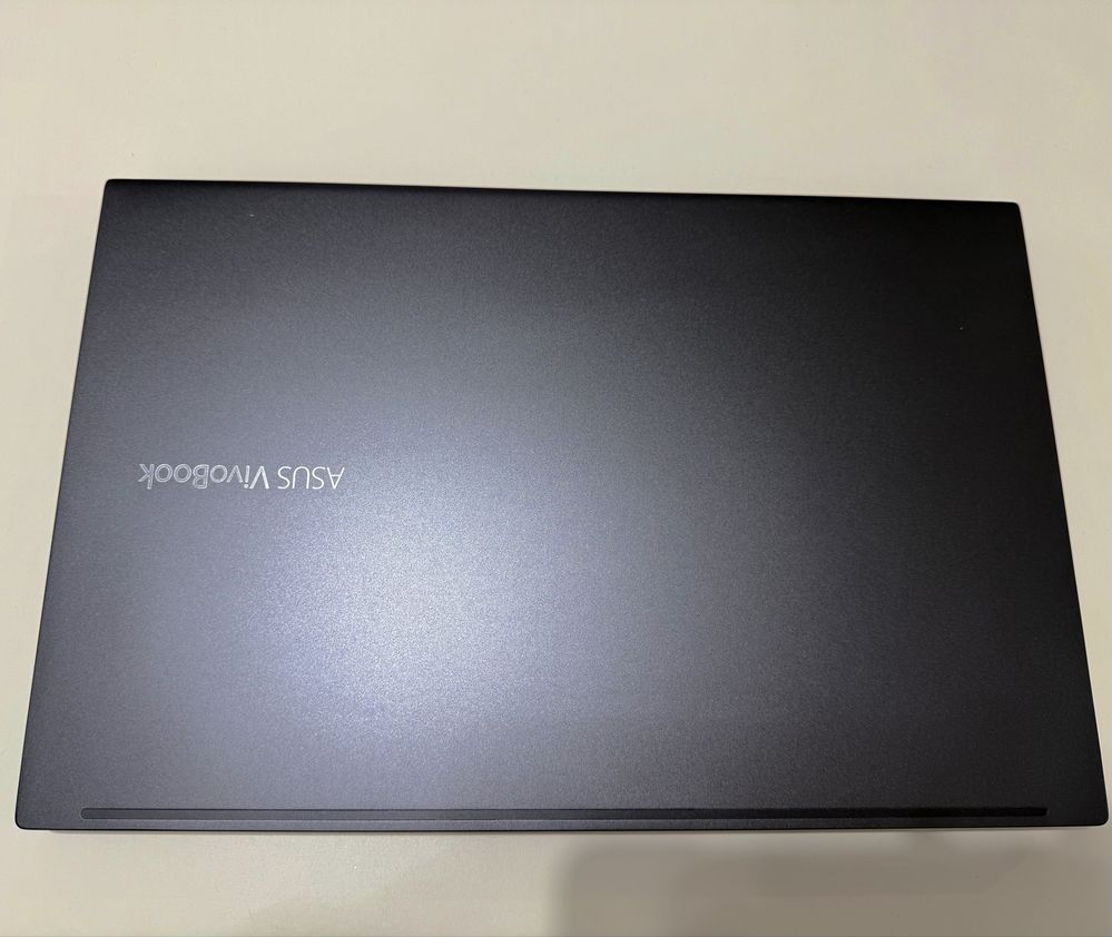 Лаптоп ASUS Vivobook 15 M513UA, AMD Ryzen™ 5 5500U, 15.6",