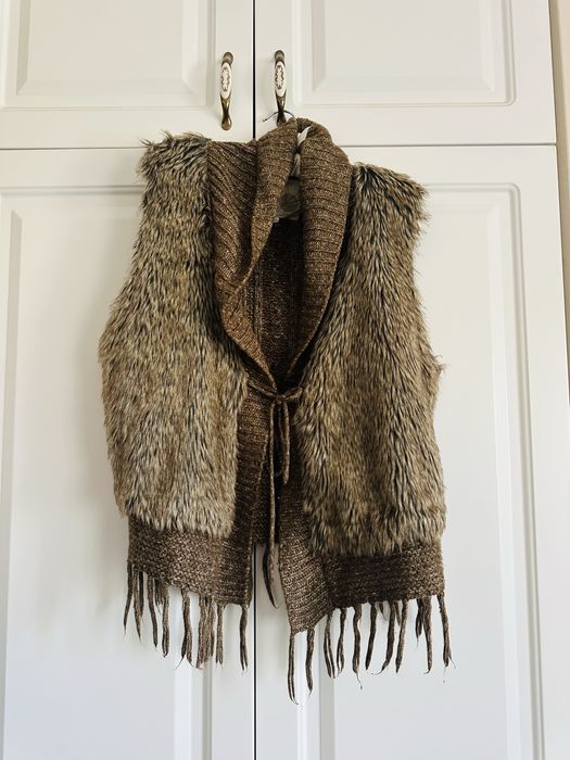 Vesta din blana ecologica ,masura  L , usoara si calduroasa